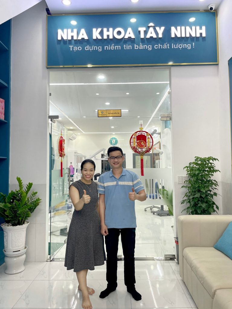 Chị Thuỷ Trần - Nha Khoa Tây Ninh